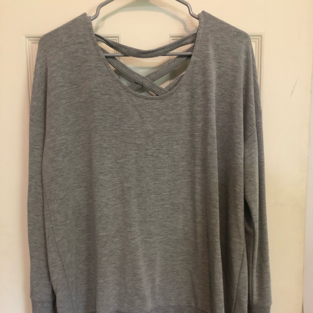 Gray thin sweatshirt